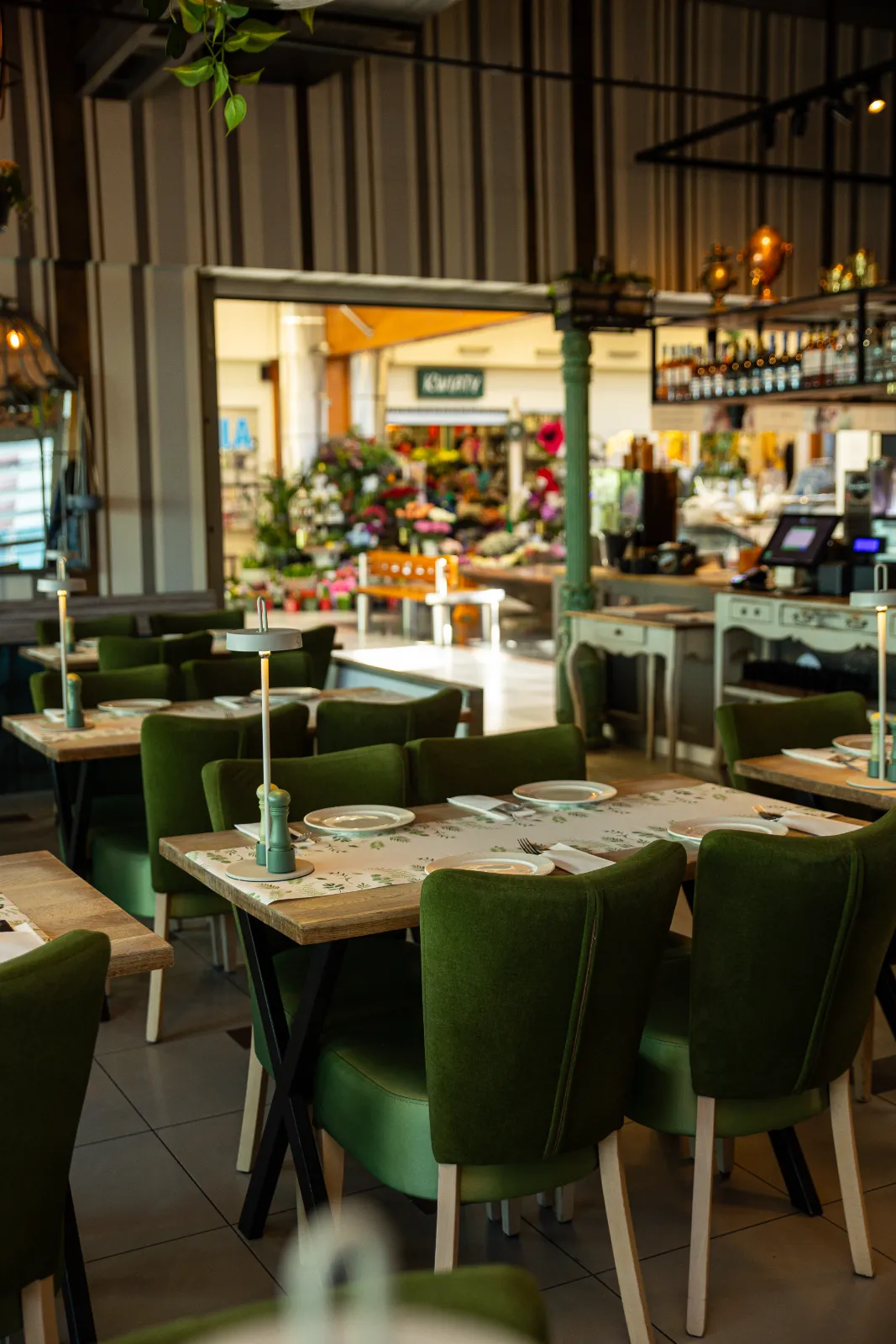 Wnętrze restauracji wlłoskie Trattoria Rialto w Krakowie