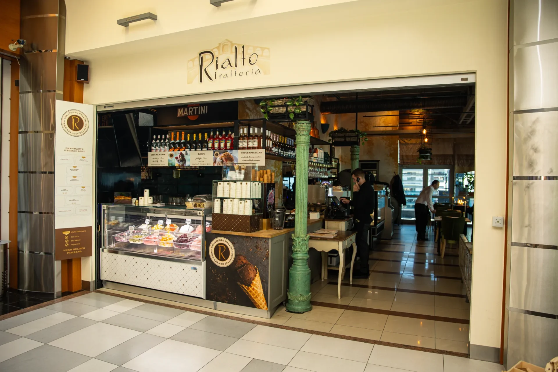 wejscie do restauracji